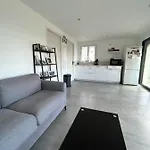 Maison Proche Ajaccio Au Coeur Du Village * アラタ