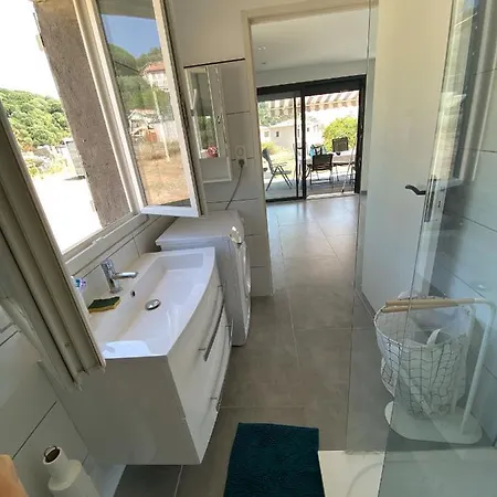 Maison Proche Ajaccio Au Coeur Du Village