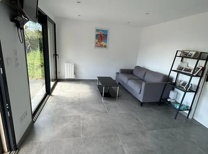 Maison Proche Ajaccio Au Coeur Du Village